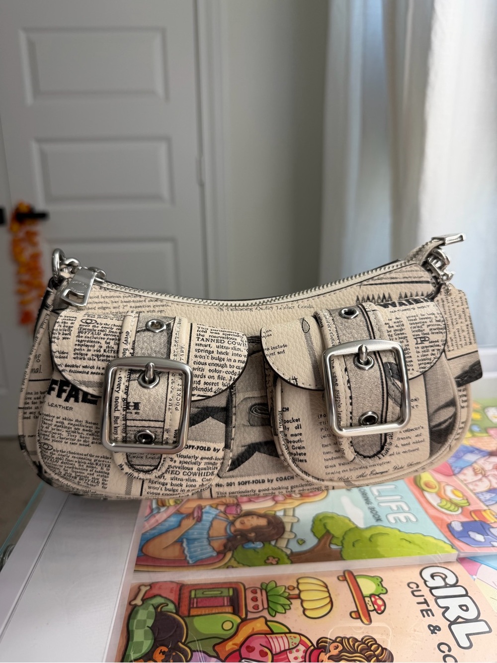 Coach Outlet Ashton Shoulder Bag With Newspaper Print - Picture 3 of 13